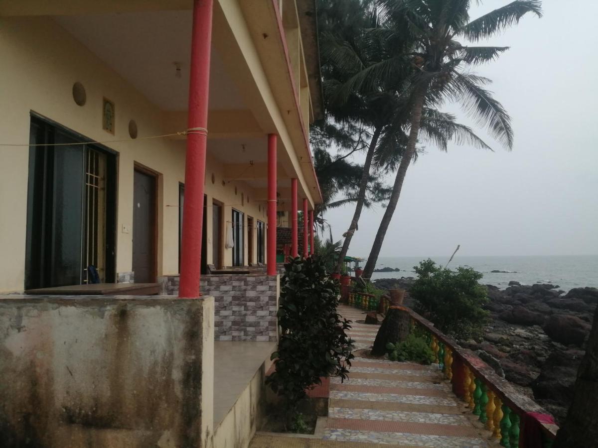Shree Sai Cottage Sea View Arambol Exterior photo